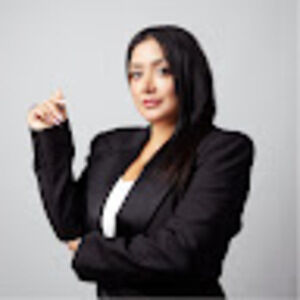 Meet your Posher, Monica